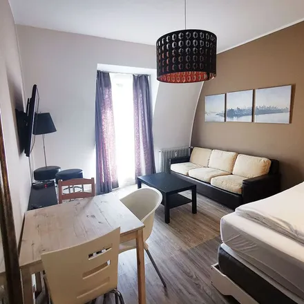 Rent this 2 bed apartment on Neuenheimer Landstraße 5 in 69120 Heidelberg, Germany