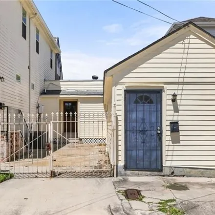 Rent this 1 bed house on 801 Austerlitz Street in New Orleans, LA 70115