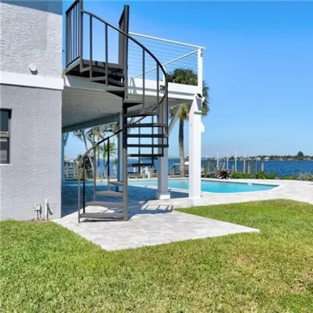 Image 5 - Sea Gate Harbor Road, Lighthouse Point, Palm City, FL 34994, USA - House for rent
