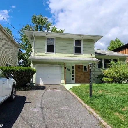 Rent this 3 bed house on 2345 Morse Avenue in Scotch Plains, NJ 07076
