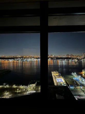 Image 1 - Pier 83, Hudson River Park Esplanade, New York, NY 10036, USA - Room for rent