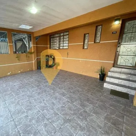 Buy this 4 bed house on Rua Constantino José de Almeida 382 in Xaxim, Curitiba - PR