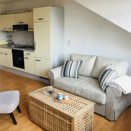 Rent this 2 bed apartment on Kaiser-Friedrich-Promenade 39 in 61348 Bad Homburg vor der Höhe, Germany