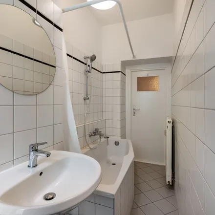 Rent this 1 bed apartment on Berlin Modernism Housing Estates in Gubitzstraße, 10409 Berlin
