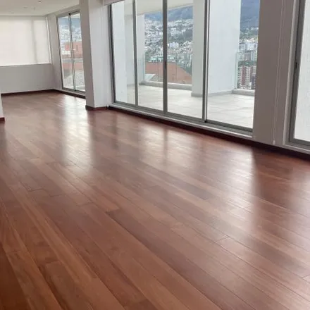 Buy this 3 bed apartment on Manuel Barreto in 170107, Quito