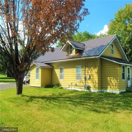 Image 3 - 1052 North Main Street, Browerville, Todd County, MN 56438, USA - House for sale