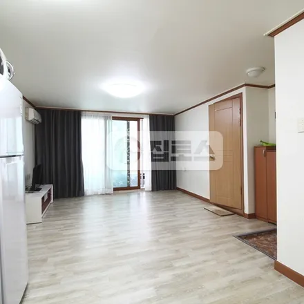 Image 1 - 서울특별시 서초구 잠원동 44-3 - Apartment for rent