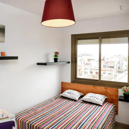 Image 1 - Carrer d'Orient, 5, 08904 l'Hospitalet de Llobregat, Spain - Room for rent