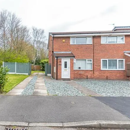 Buy this 2 bed duplex on Livingstone Close in Old Hall, Warrington