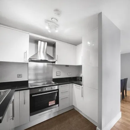Image 2 - 30, 30a Great Suffolk Street, Bankside, London, SE1 0FF, United Kingdom - Apartment for rent