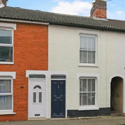 Rent this 3 bed townhouse on Norfolk Road in Ipswich, IP4 2HB