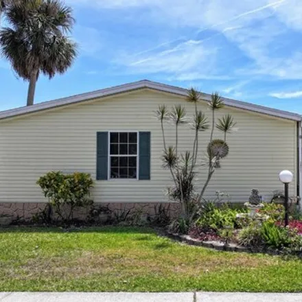 Buy this studio apartment on 3905 Pepper Place in Brevard County, FL 32926