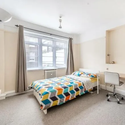 Buy this 3 bed apartment on 284 Old Brompton Road in London, SW5 9JA