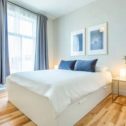Rent this 2 bed apartment on Hochelaga in Montreal, QC H1W 1R5