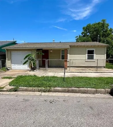 Rent this 2 bed house on 1594 Sealy Street - Avenue I in Galveston, TX 77550