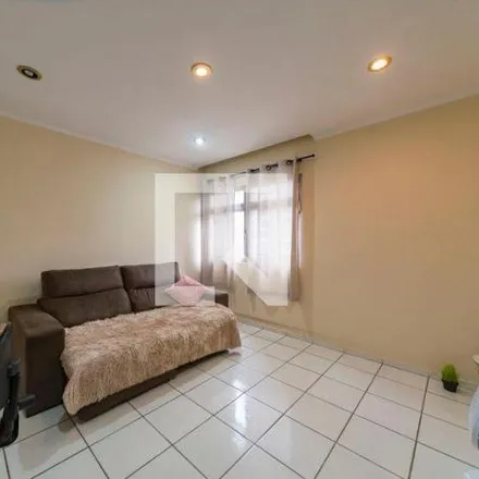 Rent this 2 bed apartment on Avenida Ramiro Colleoni in Jardim Bela Vista, Santo André - SP