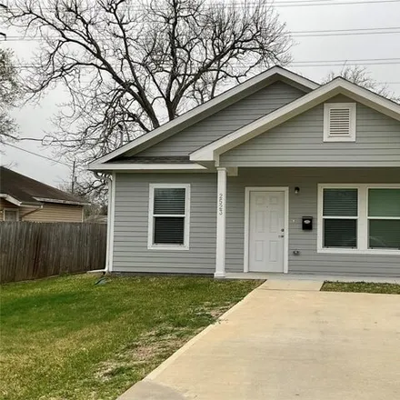 Rent this 4 bed house on 2597 Stonewall in La Marque, TX 77568