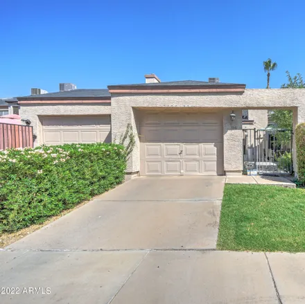 Buy this 2 bed loft on 3314 East Kelton Lane in Phoenix, AZ 85032