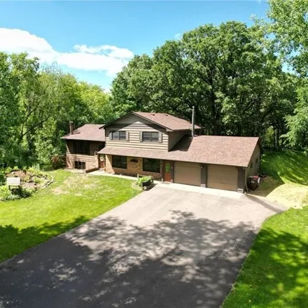 Image 2 - 9167 Courthouse Boulevard Ct E, Inver Grove Heights, Minnesota, 55077 - House for sale