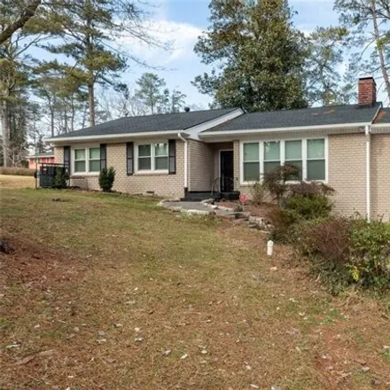Image 3 - 2551 Headland Drive, Atlanta, GA 30344, USA - House for rent