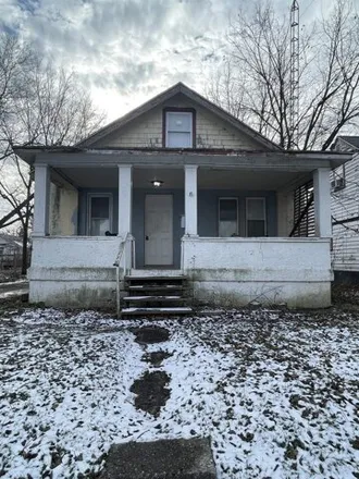 Buy this 2 bed house on 581 Campbell Street in Flint, MI 48507