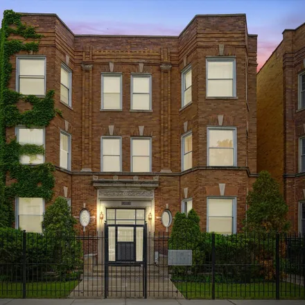 Image 1 - 5727-5729 South Calumet Avenue, Chicago, IL 60637, USA - House for sale