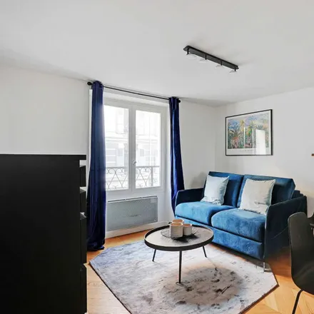 Rent this 2 bed apartment on 5 Avenue du Maréchal de Lattre de Tassigny in 94220 Charenton-le-Pont, France
