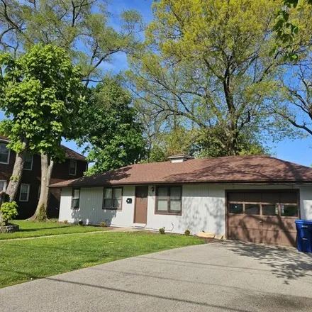 Image 1 - 1627 North Sheridan Road, Waukegan, IL 60085, USA - House for sale