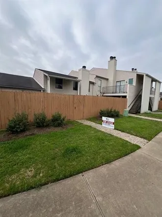 Rent this 3 bed condo on 6499 Deihl Road in Houston, TX 77092