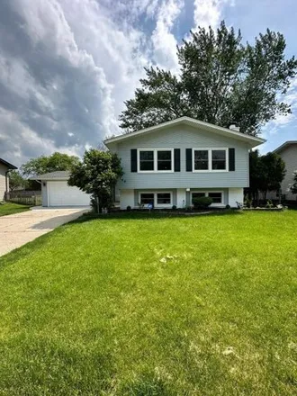 Buy this 5 bed house on 781 72nd Street in Downers Grove, IL 60516