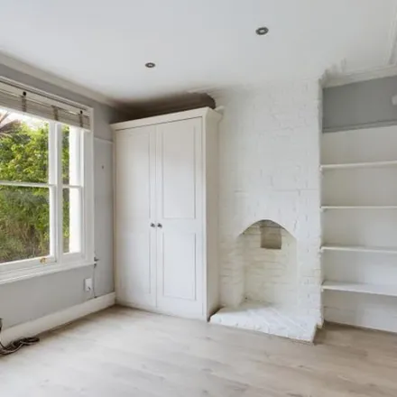 Image 4 - Northcote Road, London, TW1 1PA, United Kingdom - Apartment for rent