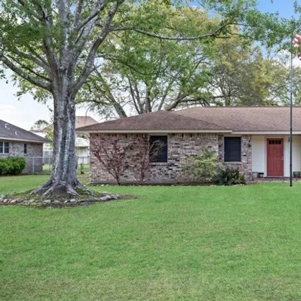 Buy this 3 bed house on 7876 Laurie Lane in Lumberton, TX 77657