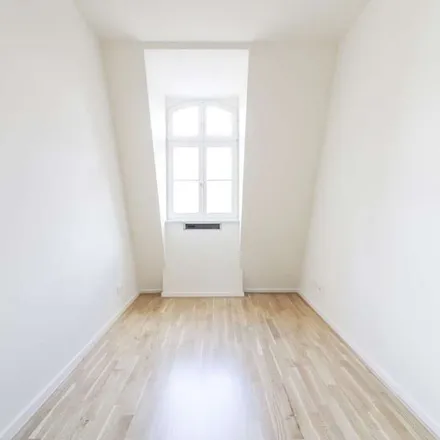 Rent this 4 bed apartment on An der Frauenkirche 20 in 01067 Dresden, Germany