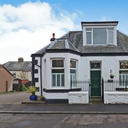 Buy this 4 bed duplex on Pathhead Court in Kirkcaldy, KY1 2PB
