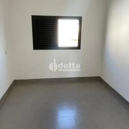 Buy this 3 bed house on Rua João Quirino da Silva in Santa Rosa, Uberlândia - MG