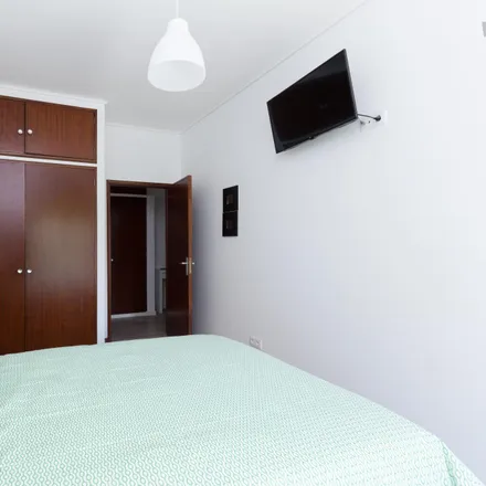 Image 3 - Santos Pousada, Rua do Moreira, 4000-077 Porto, Portugal - Room for rent