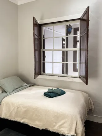 Rent this 1 bed room on Gato Azul Coliving in Calle León, 41