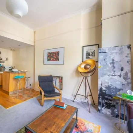 Buy this 2 bed apartment on 32 Aldridge Road Villas in London, W11 1BJ
