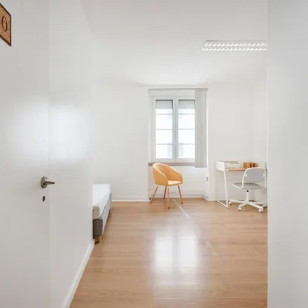 Rent this 1studio room on Botequim do Rei in Alameda Cardeal Cerejeira, 1050-215 Lisbon