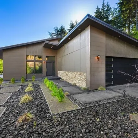 Buy this 3 bed house on 2281 Forest Hills Drive in Coos Bay, OR 97420