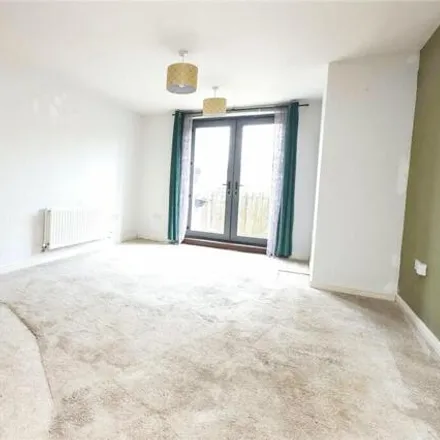 Image 4 - Layland Walk, Worcester, WR5 3GG, United Kingdom - Apartment for sale