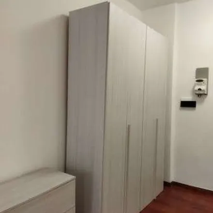 Image 4 - Barlady, Via Giacinto Bruzzesi, 20146 Milan MI, Italy - Apartment for rent