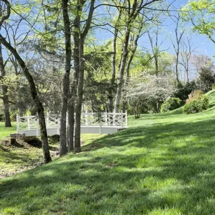 Image 2 - 4403 Herbert Place, Belle Meade, Davidson County, TN 37215, USA - House for sale