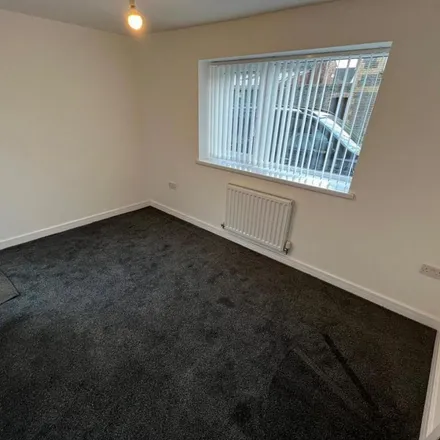 Image 2 - Cameron Street, Cardiff, CF24 2NH, United Kingdom - Apartment for rent