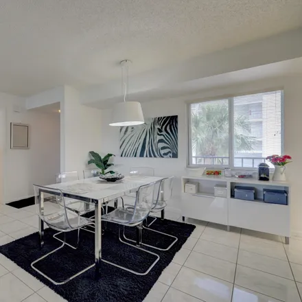 Image 2 - 115 South Ocean Drive, Fort Pierce, FL 34949, USA - Condo for sale