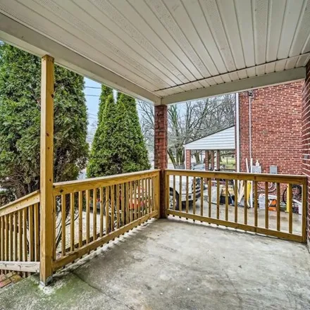Image 4 - 8612 Oakleigh Road, Parkville, MD 21234, USA - Townhouse for sale