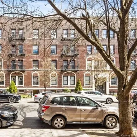 Buy this studio house on 37-51 80th Street in New York, NY 11372