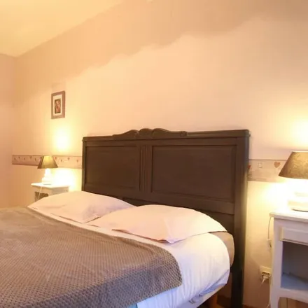 Rent this 1 bed duplex on 50000 Saint-Lô