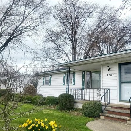 Image 3 - 3718 Meister Road, Lorain, OH 44053, USA - House for sale