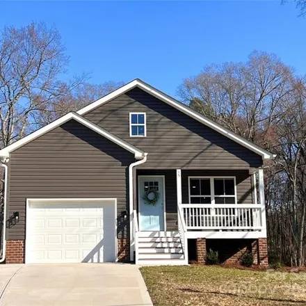 Buy this 3 bed house on 12 Hill Street in York, SC 29745